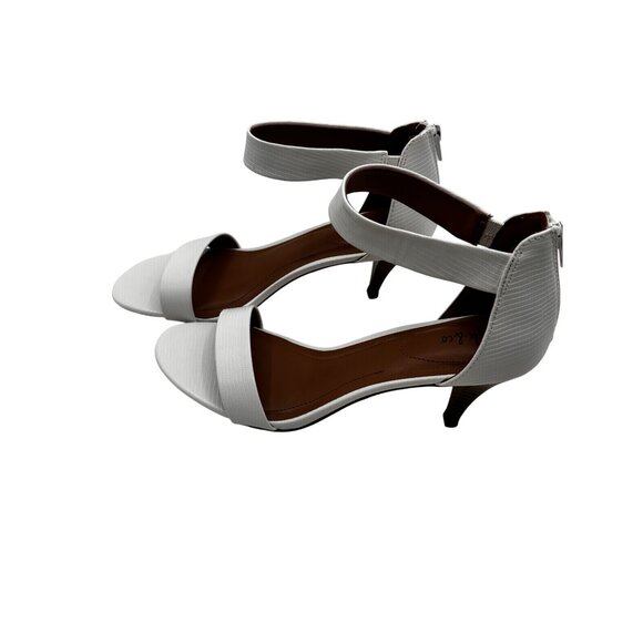 Style & Co Size 10 Ankle Strap Heels Faux Leather Open Toe Sandals Back Zipper - Picture 8 of 11